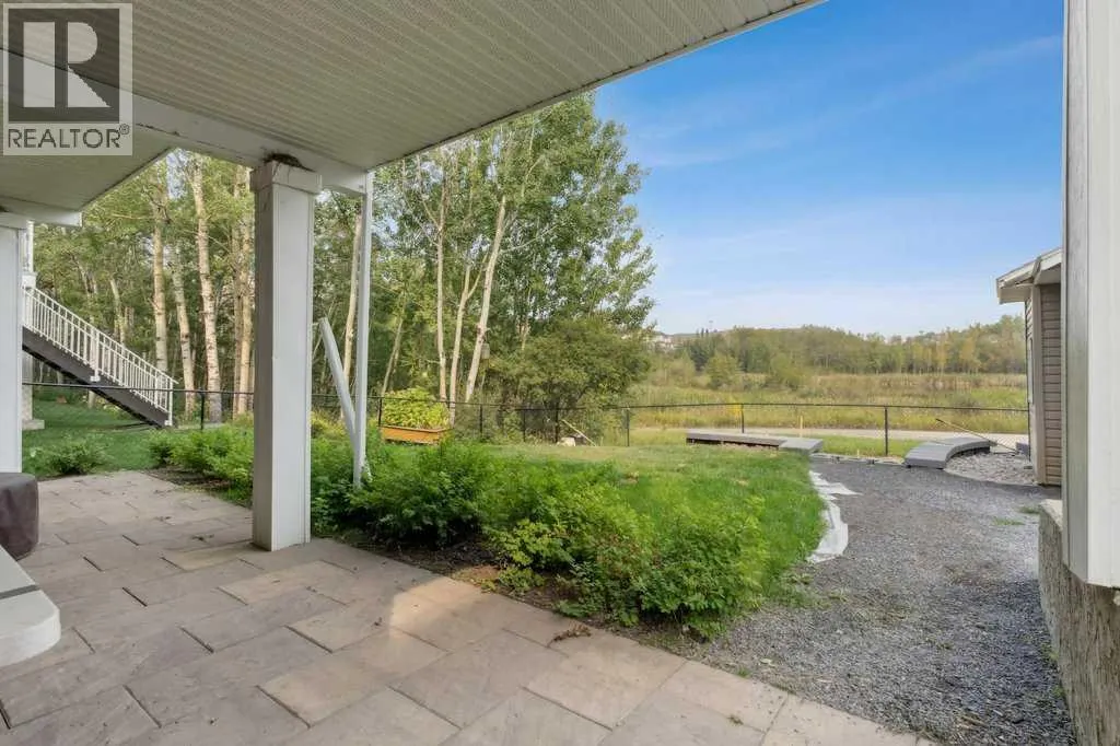 16 Royal Oak Cape NW