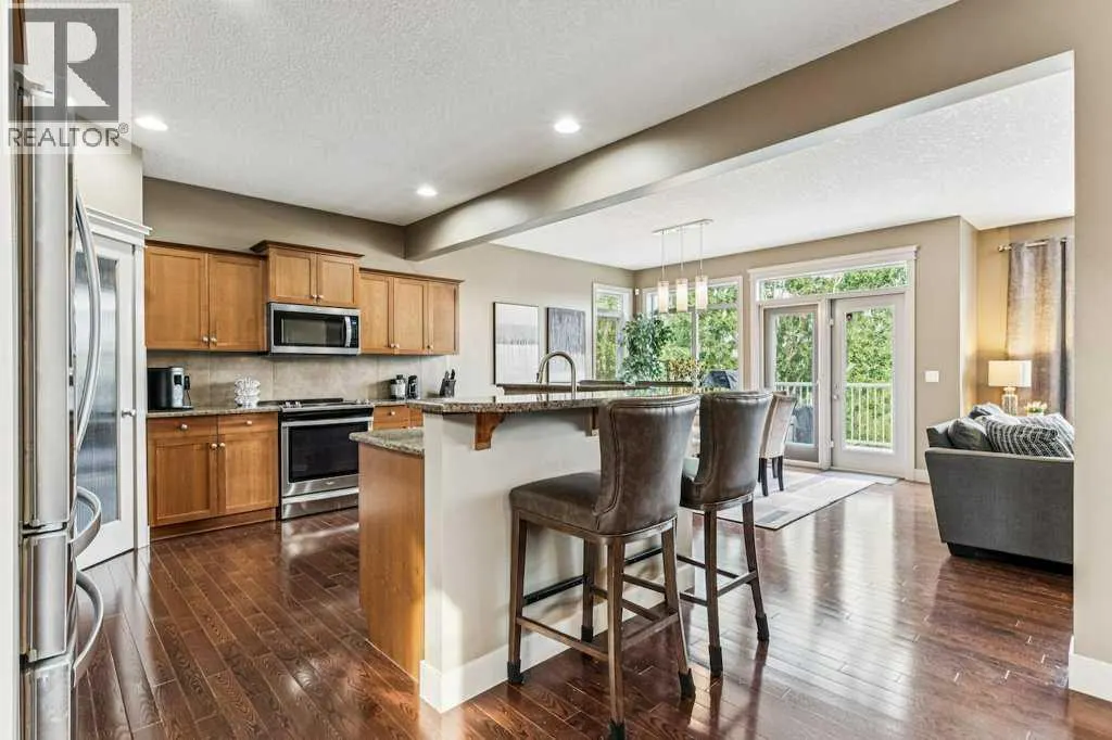 16 Royal Oak Cape NW
