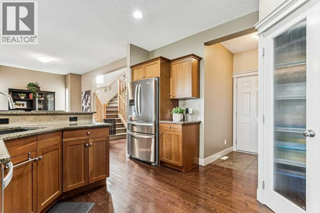 16 Royal Oak Cape NW