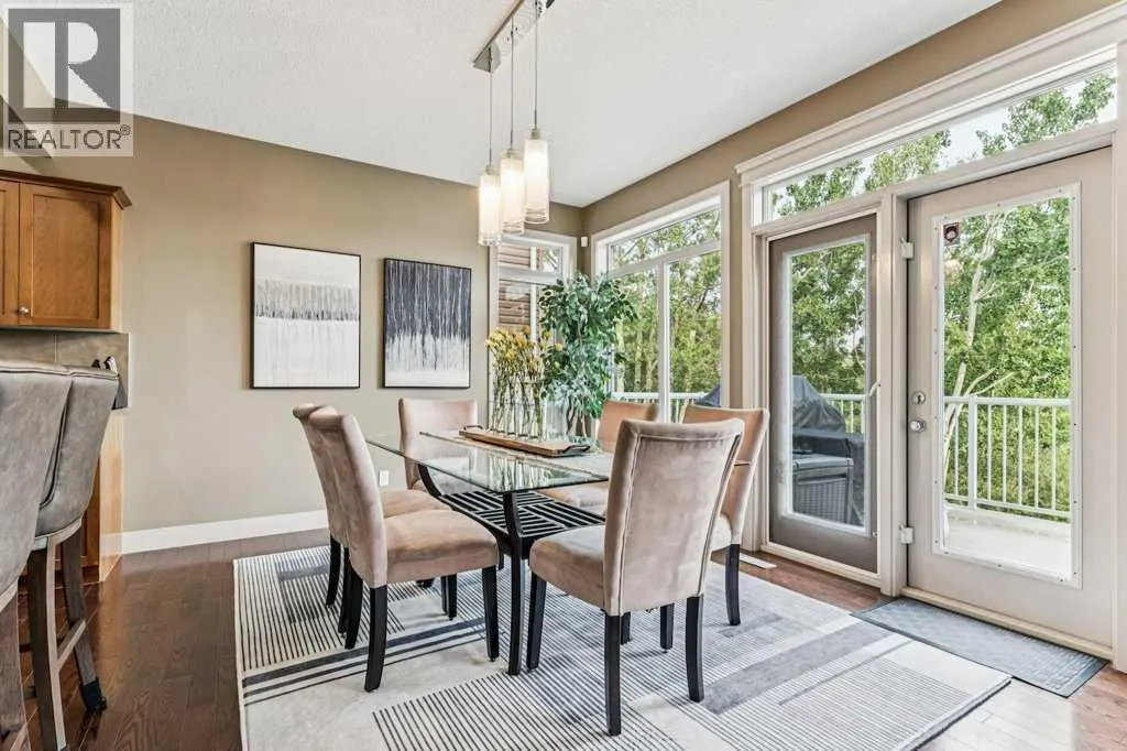 16 Royal Oak Cape NW