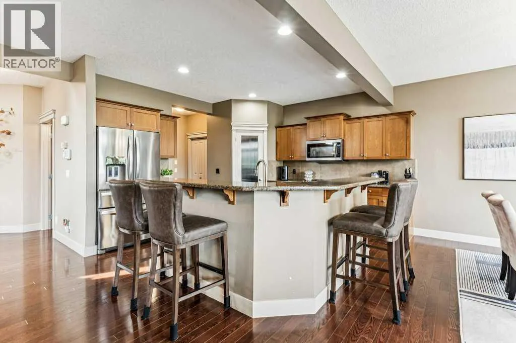 16 Royal Oak Cape NW