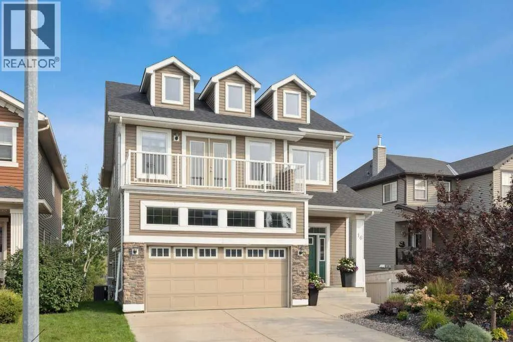 16 Royal Oak Cape NW