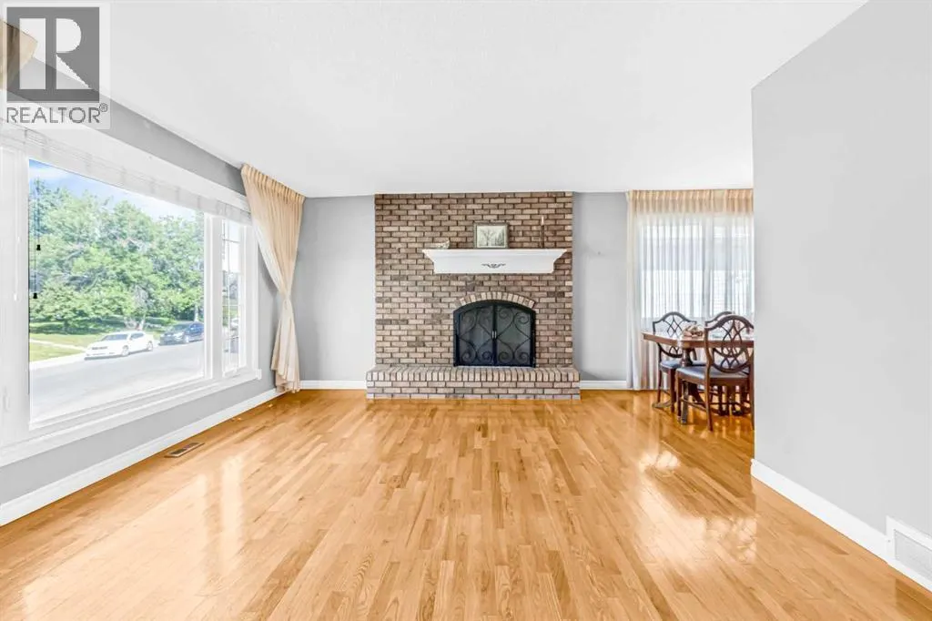1908 65 Street NE