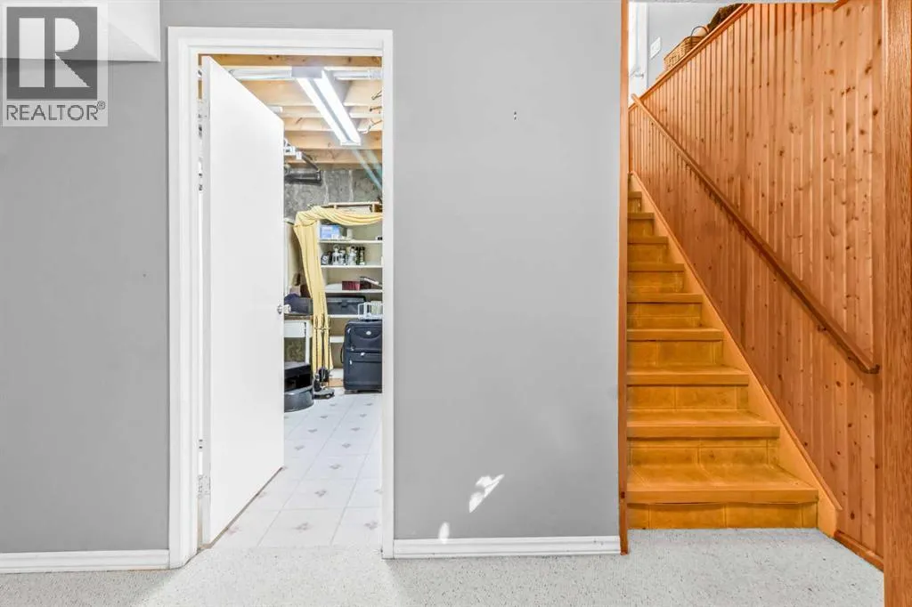 1908 65 Street NE