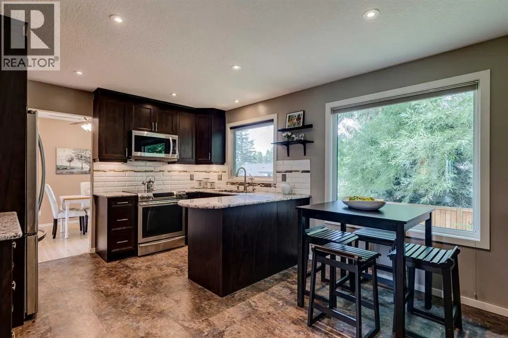 32 Brookpark Rise SW