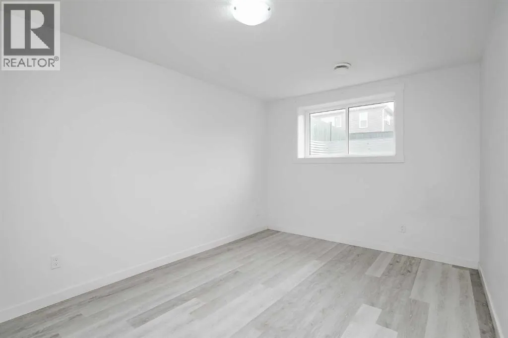 34 Belmont Crescent SW