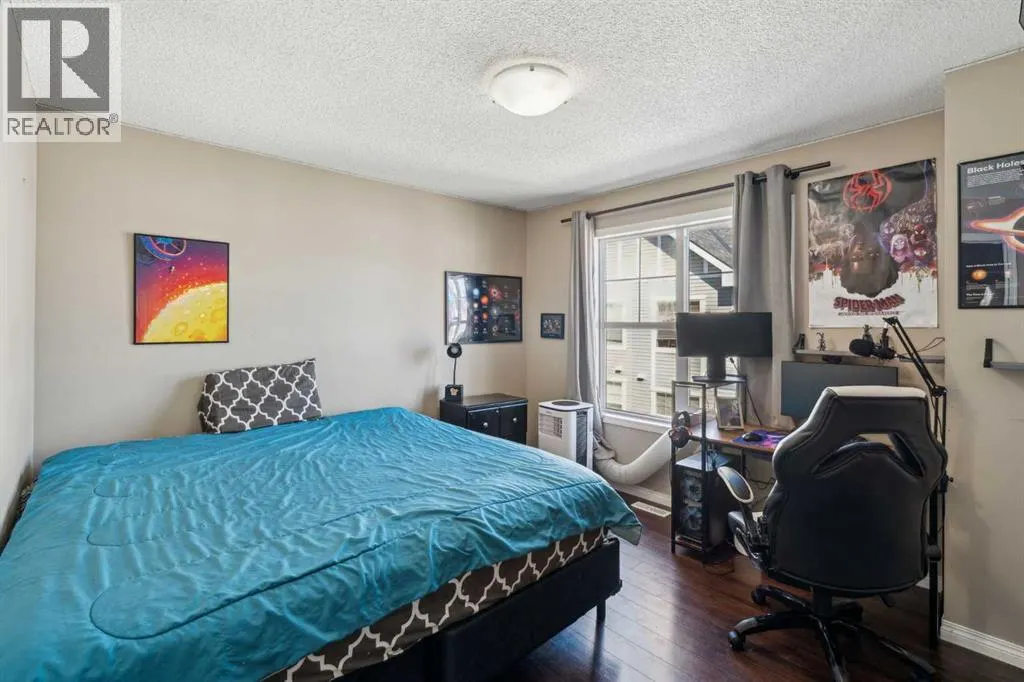 3198 New Brighton Gardens SE
