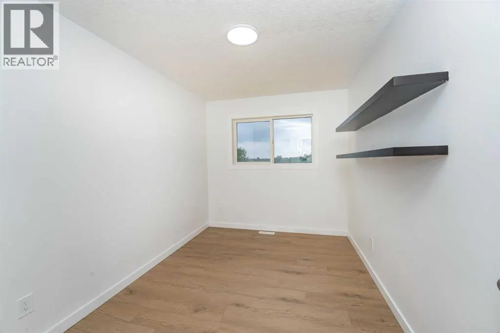 3, 55 Collingwood Place NW
