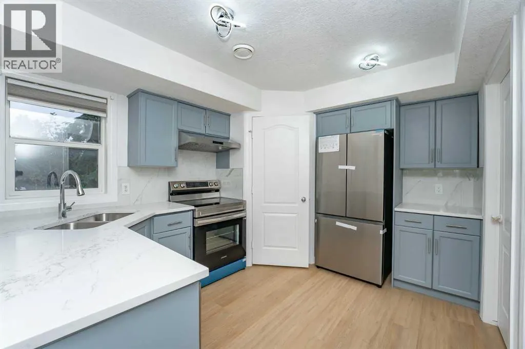 3, 55 Collingwood Place NW