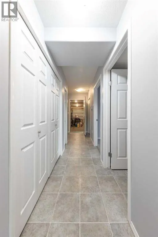 3106 65 Ave