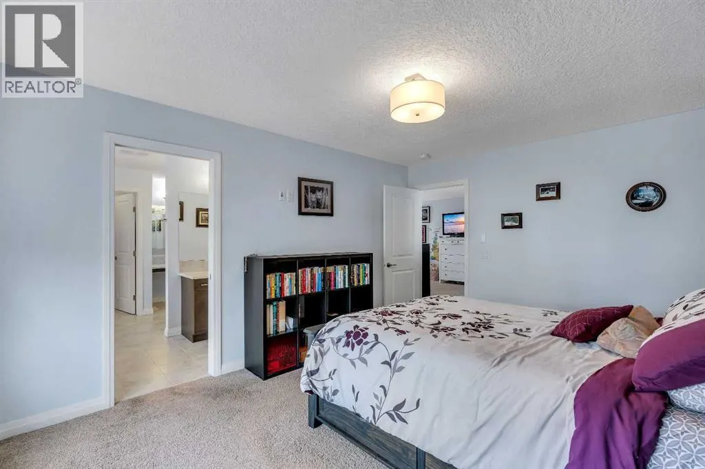 223 Auburn Meadows Crescent SE