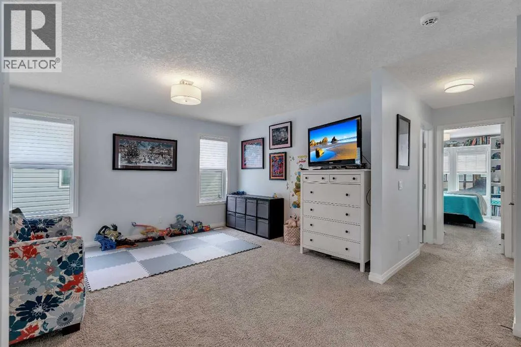 223 Auburn Meadows Crescent SE