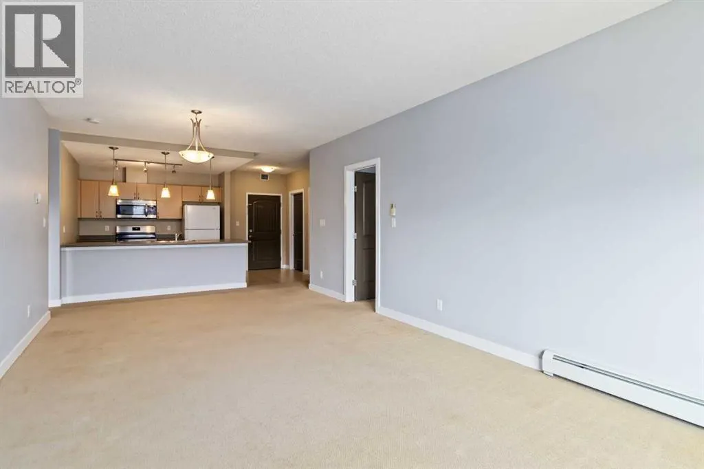 306, 136A Sandpiper Road