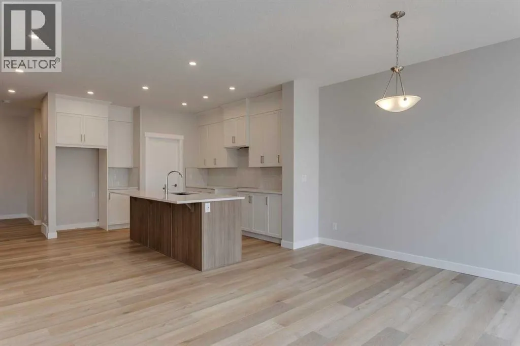 32 Willow Park Point
