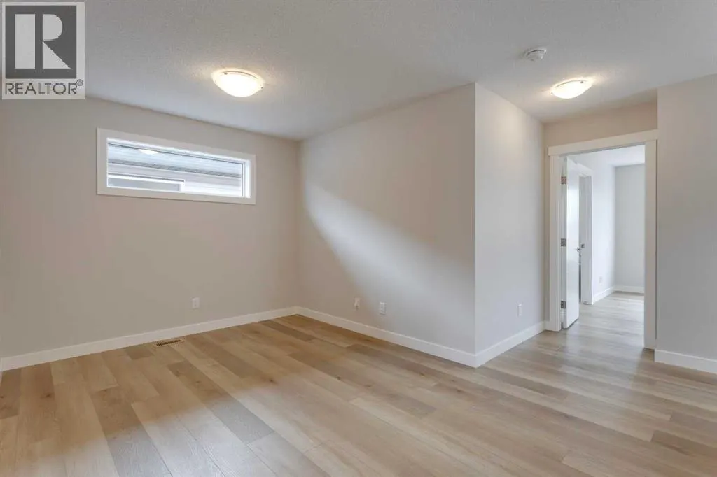 32 Willow Park Point