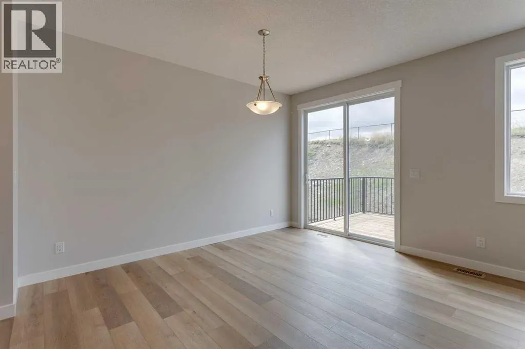 32 Willow Park Point