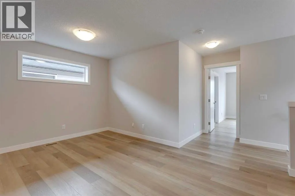32 Willow Park Point