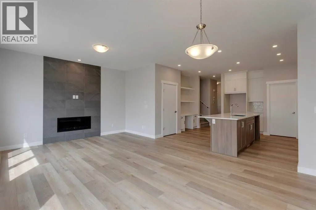 32 Willow Park Point