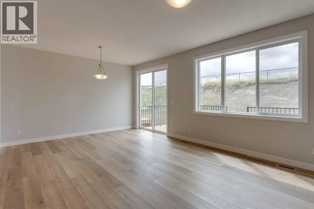 32 Willow Park Point