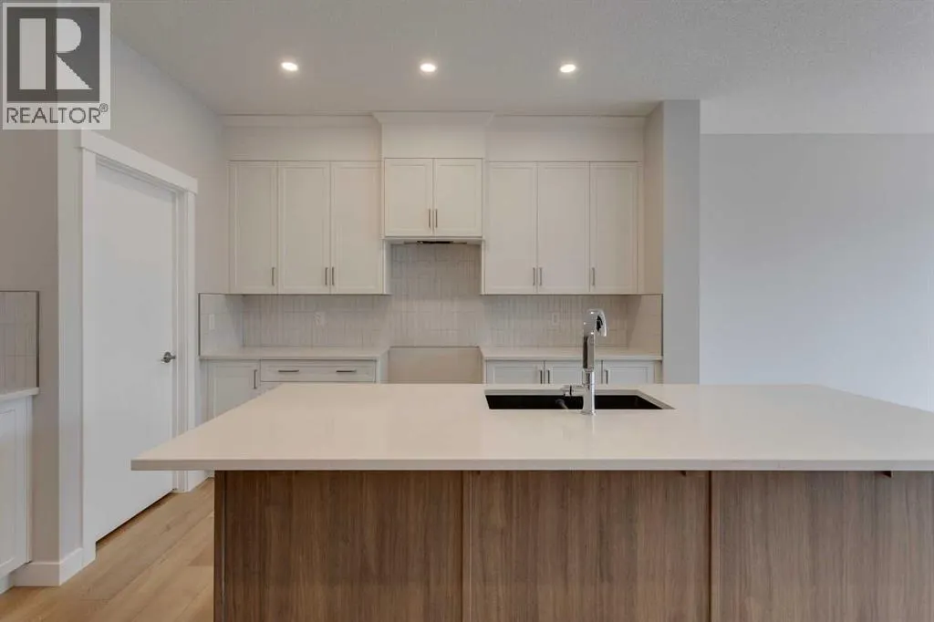 32 Willow Park Point
