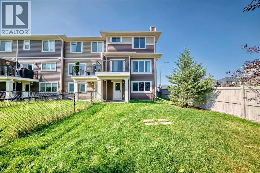 581 Hillcrest Road SW