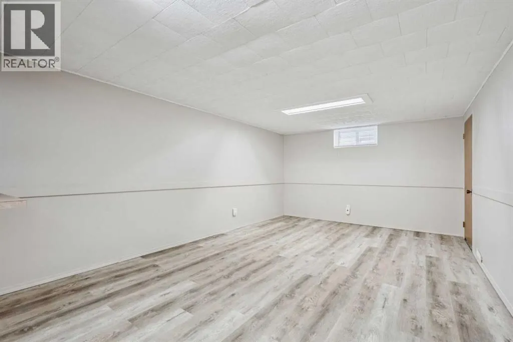 5606 50 Street
