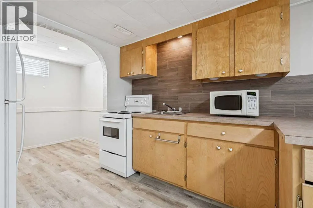 5606 50 Street