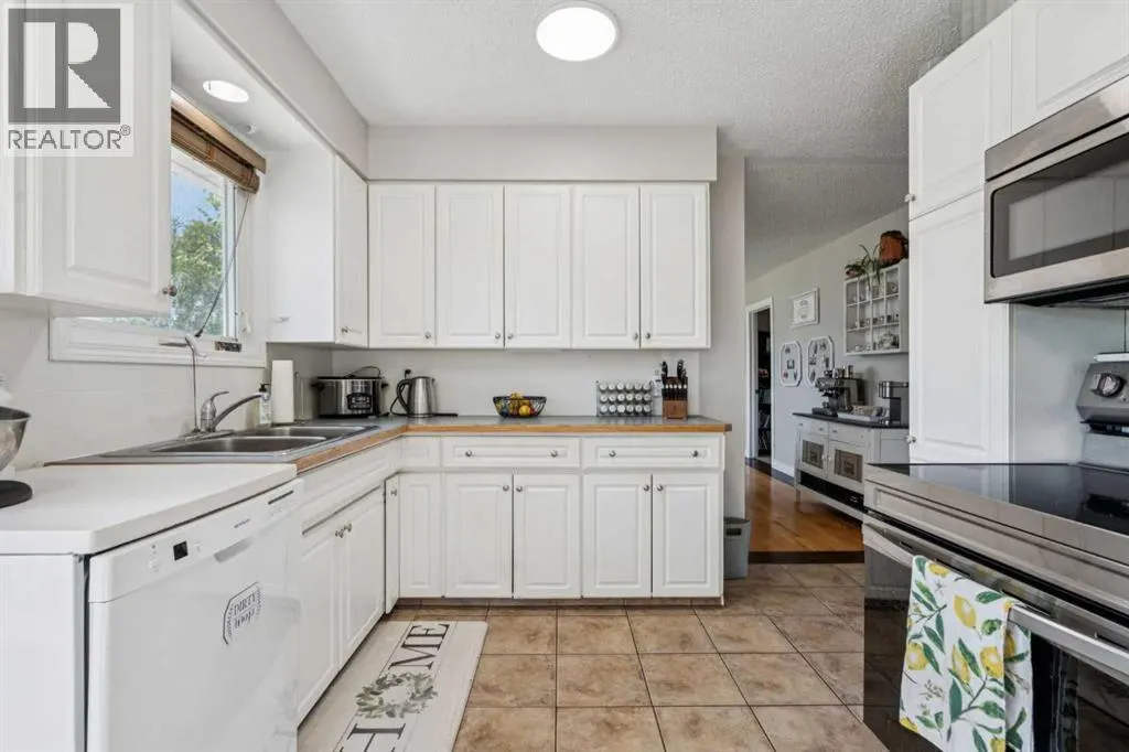 5606 50 Street