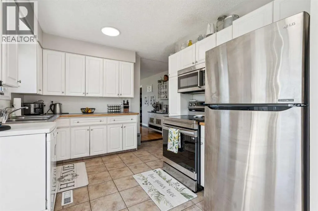 5606 50 Street