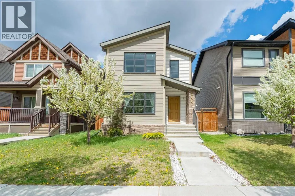 195 Copperpond Street SE
