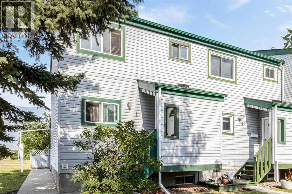 1, 131 Templehill Drive NE