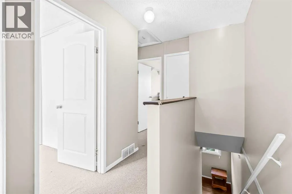 1, 131 Templehill Drive NE