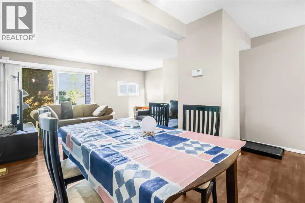 1, 131 Templehill Drive NE