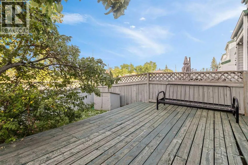 1, 131 Templehill Drive NE