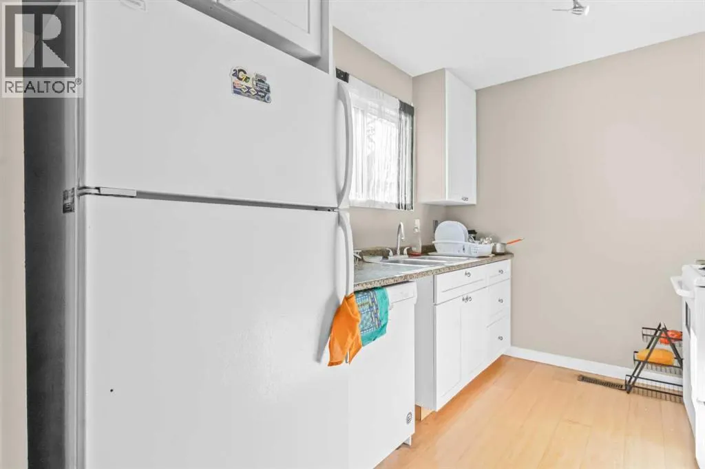 1, 131 Templehill Drive NE