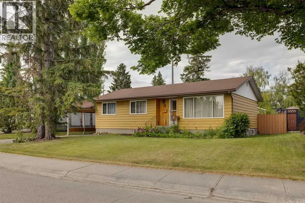 21 Wildwood Drive SW
