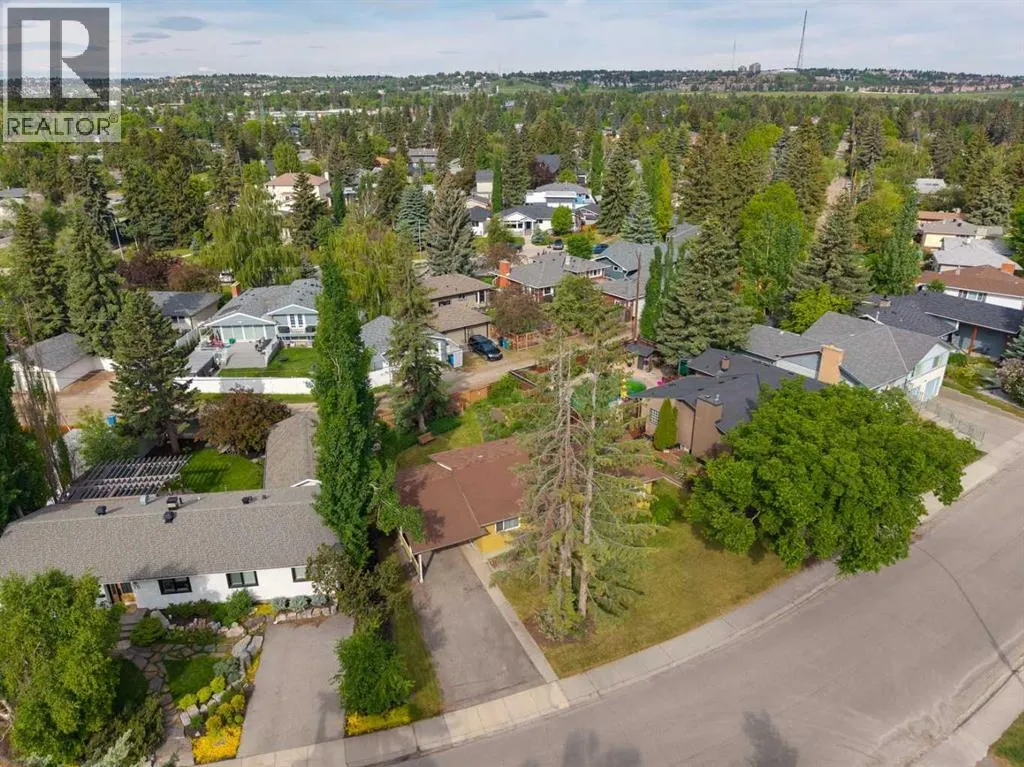 21 Wildwood Drive SW