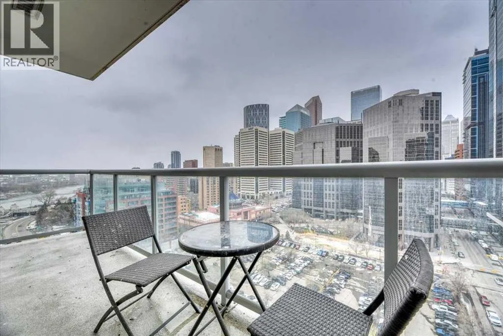 1526, 222 Riverfront Avenue SW