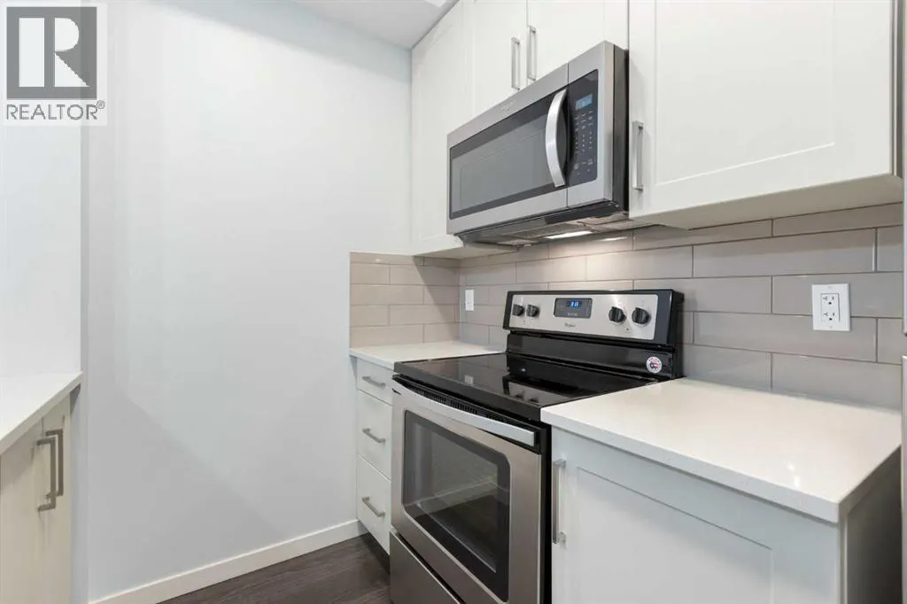 301, 10 Mahogany Mews SE