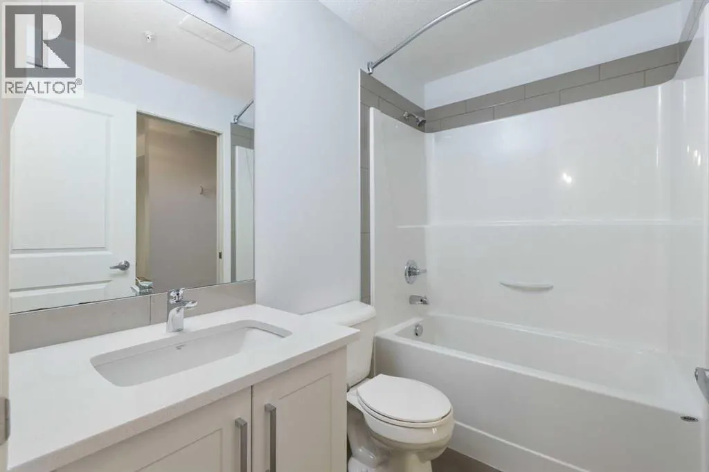 301, 10 Mahogany Mews SE