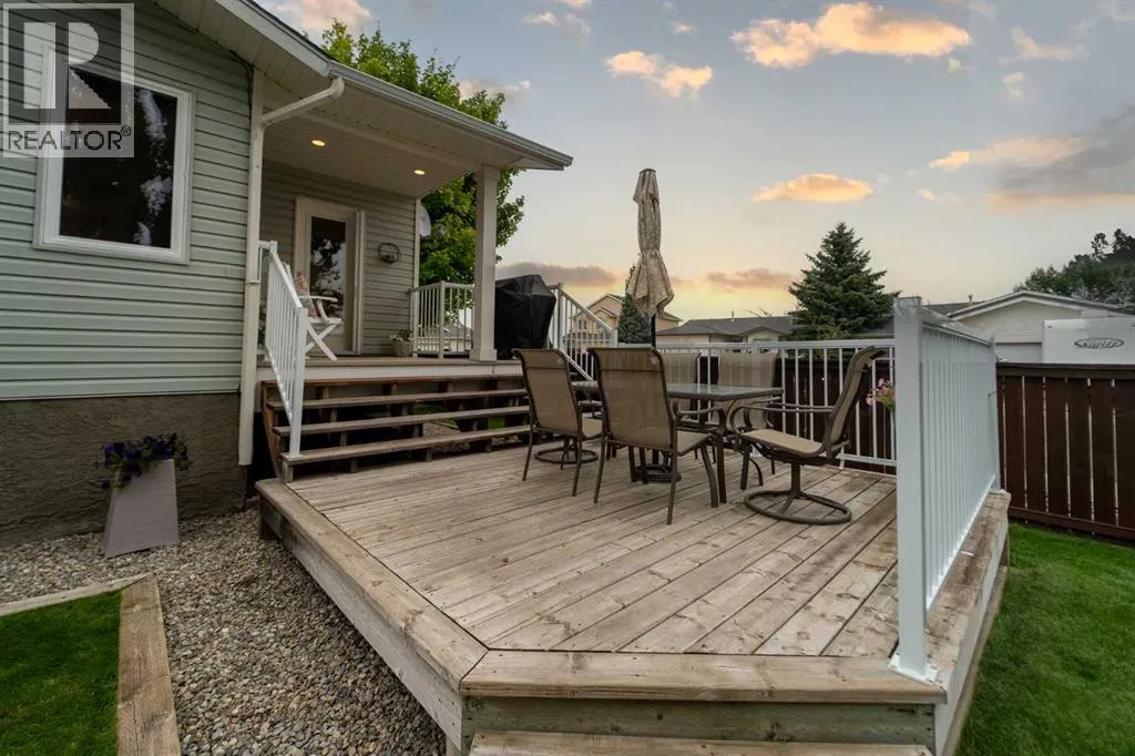 133 Mt Alderson Crescent W