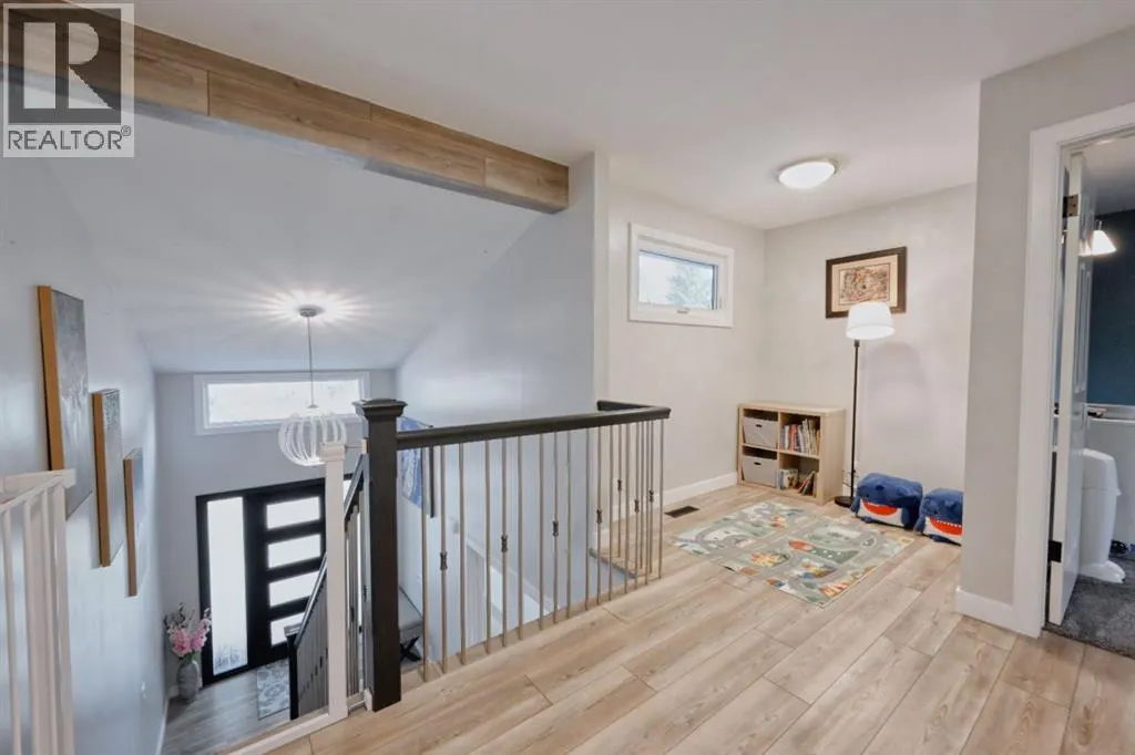 235 Canova Place SW