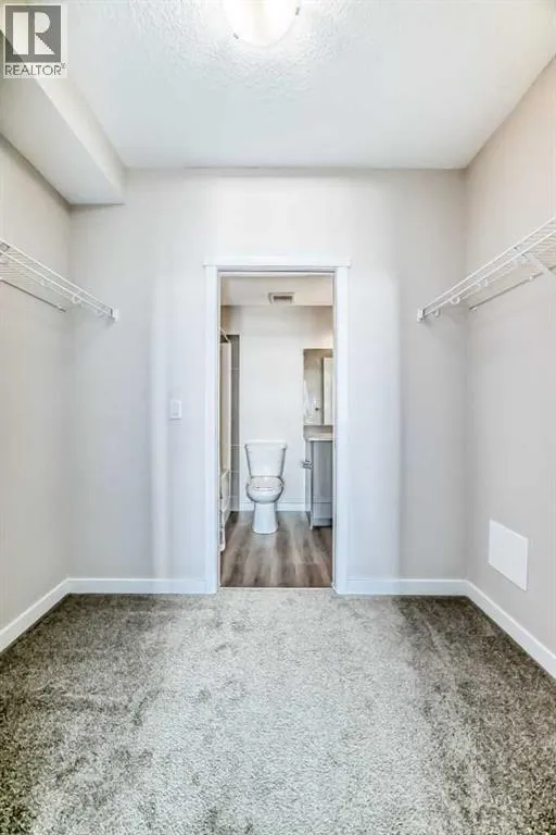 209, 30 Shawnee Common SW