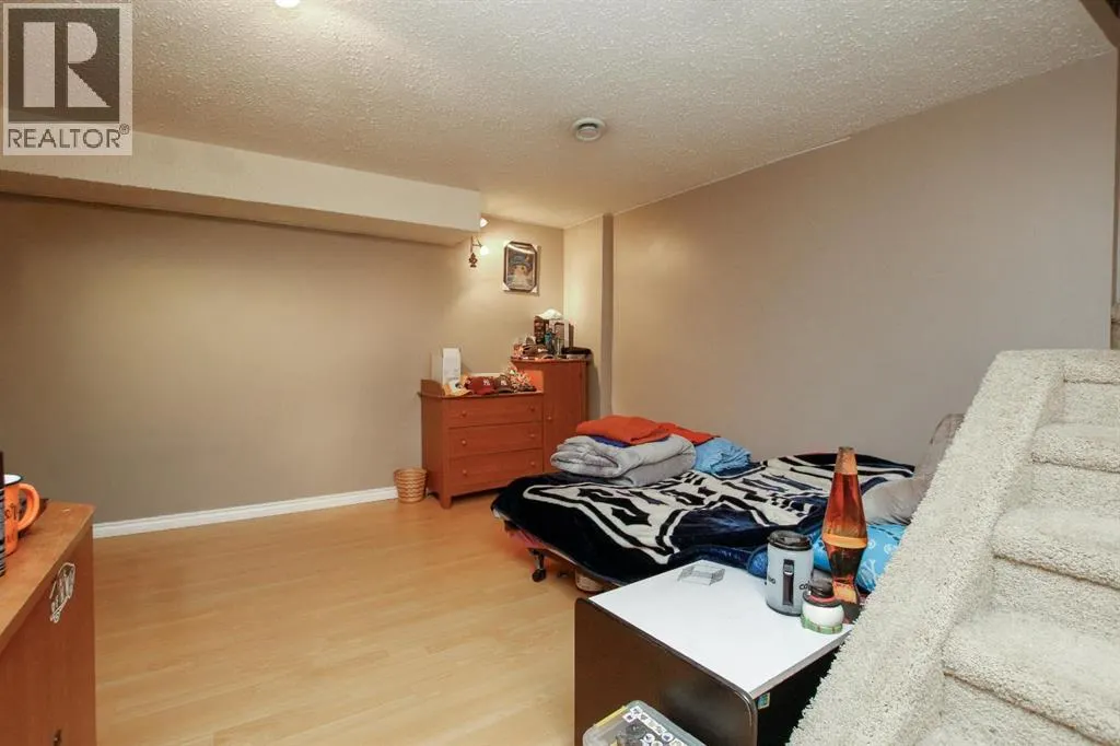 4 Haliburton Crescent