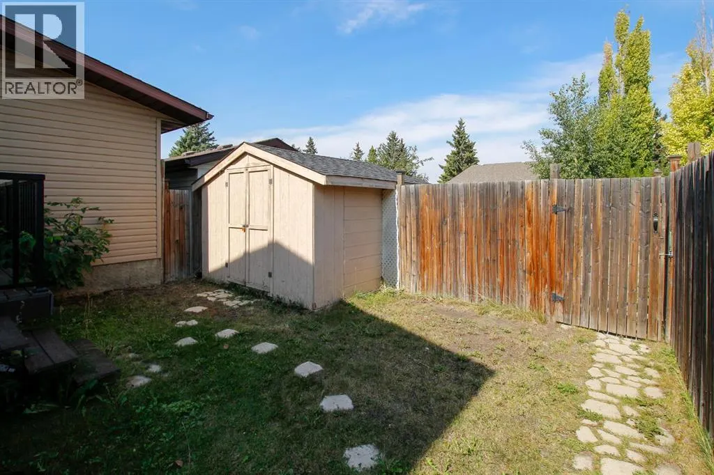 4 Haliburton Crescent
