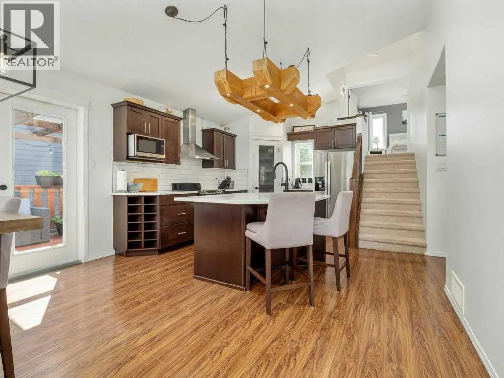 156 Riverstone Boulevard W