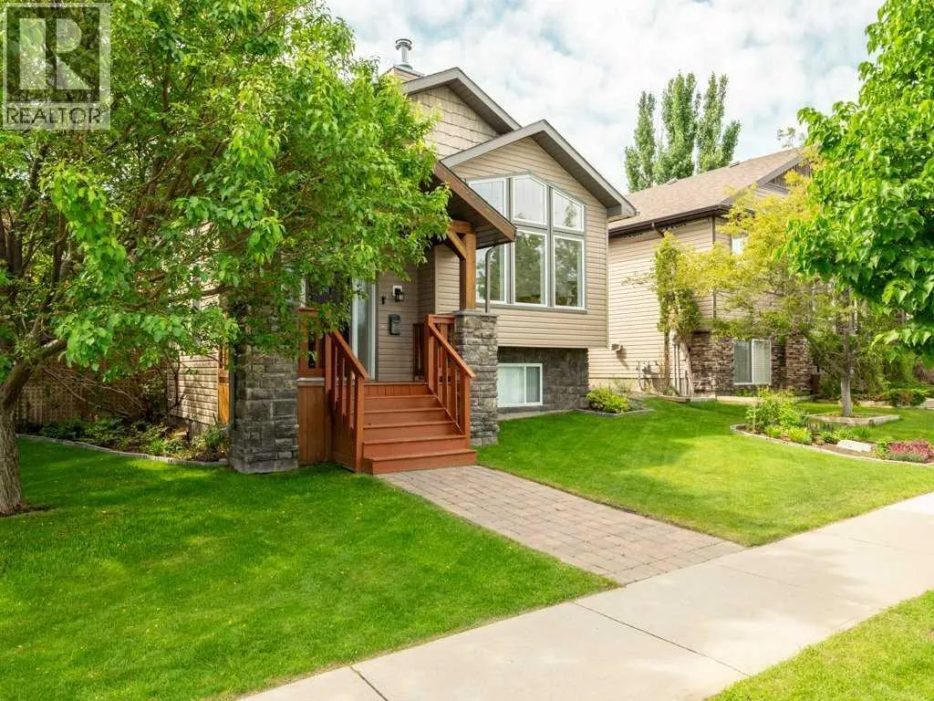 156 Riverstone Boulevard W