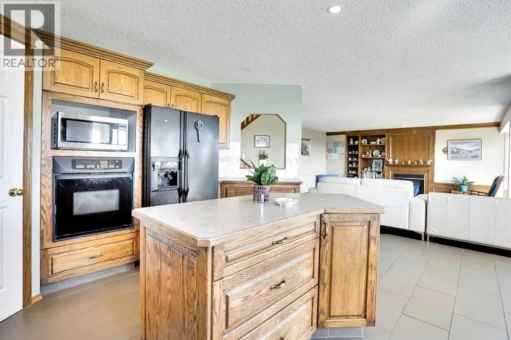 39 lone pine Crescent