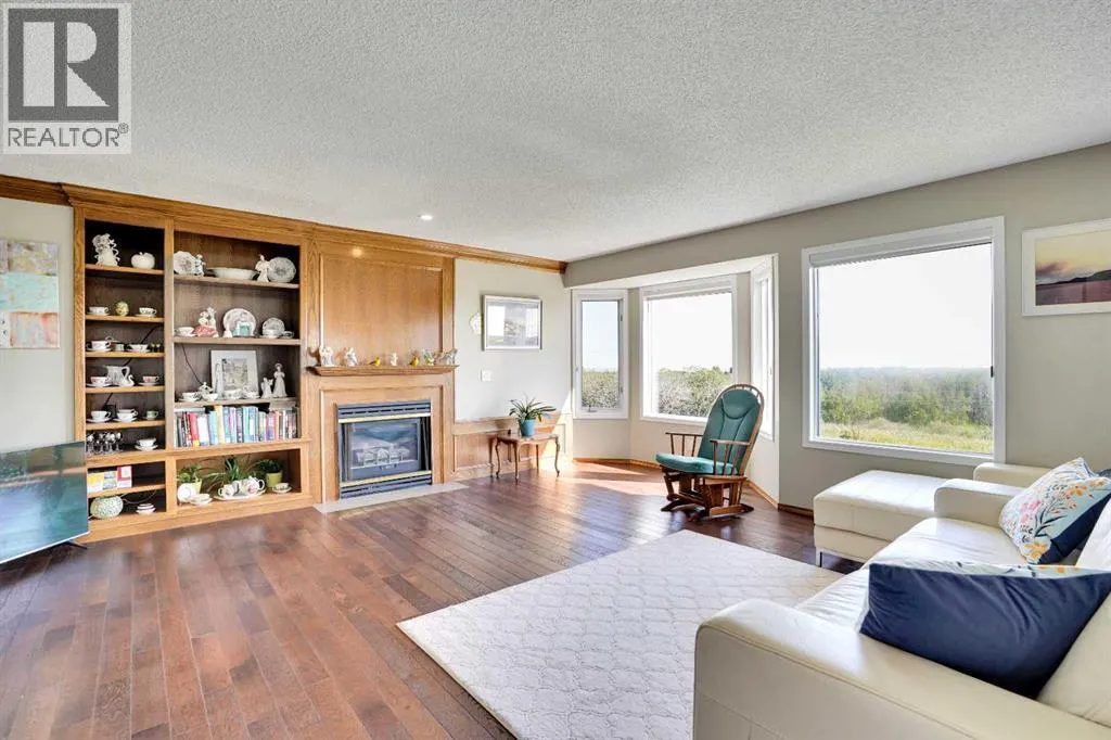 39 lone pine Crescent