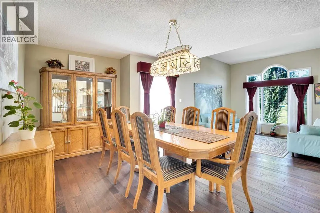 39 lone pine Crescent
